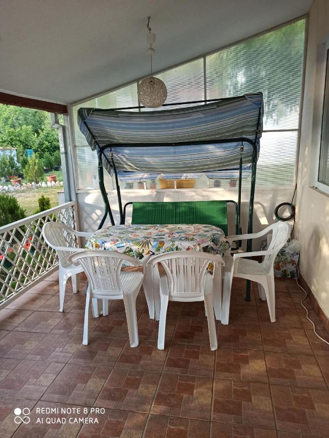 Karali Apartments ลากาดิน ภายนอก รูปภาพ