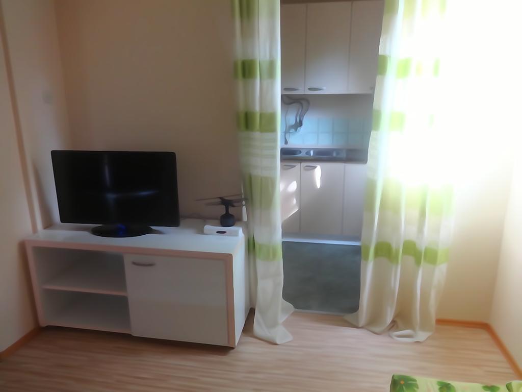 Karali Apartments ลากาดิน ภายนอก รูปภาพ